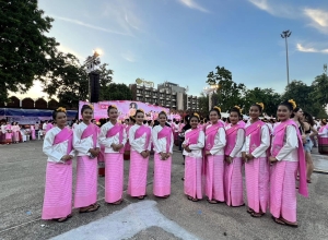 ชุมนุมนาฏศิลป์ รร.หอพระ ร่วมกิจกรรมฟ้อนเล็บเทิดพระเกียรติพระราชชายาเจ้าดารารัศมี 150 ปี เนื่องในวันประสูติ